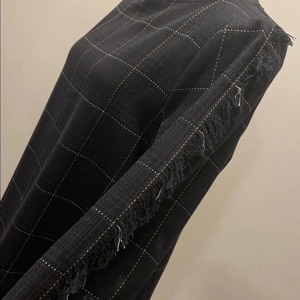 H&M Plaid Top Blouse Women Size 10 Black Blue  Yellow Subtle Decorative Fraying - Picture 8 of 14